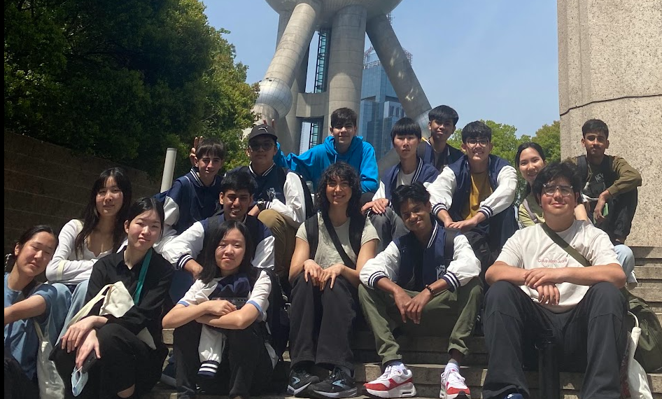 Hack Clubbers at Juice Shanghai