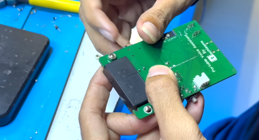 Screenshot 2025-12-17 123048